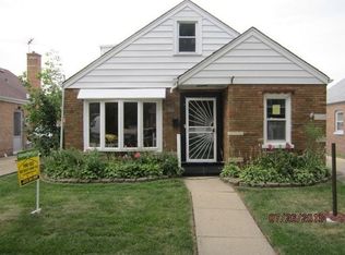 5242 S Nottingham Ave, Chicago, IL 60638