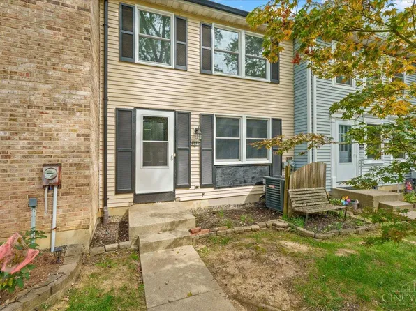 4536 Tree View Ct, Batavia, OH 45103