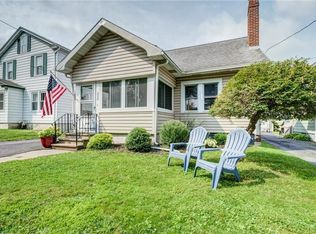 226 Ridgewood Dr, Syracuse, NY 13206