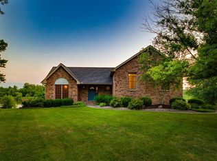 20 Lakeridge Trl, Alton, IL 62002