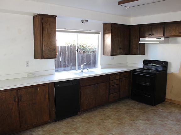 2nd image of 4365 Woodglen Dr