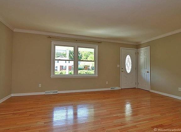 3rd image of 2248 Sherwood Dr