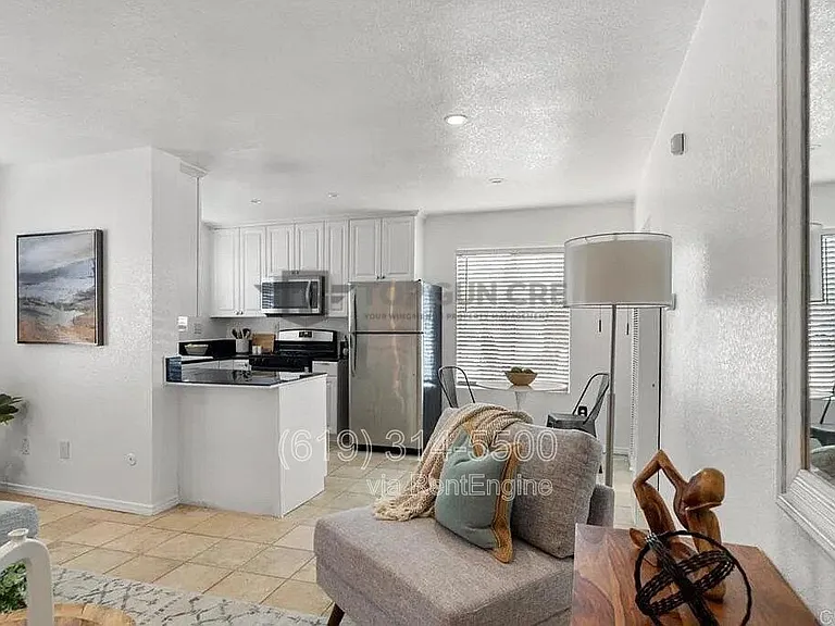 4262 Wilson Ave #8 — Photo 9
