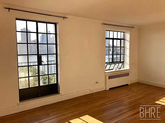 Rented by Brooklyn Heights Real Estate Inc | media 11
