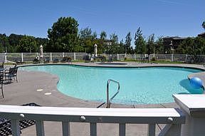 3rd image of 5401 SE Scenic Ln Unit 100
