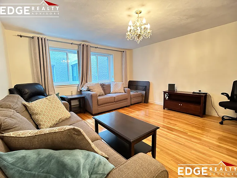 39 Englewood Ave #21 — Photo 2