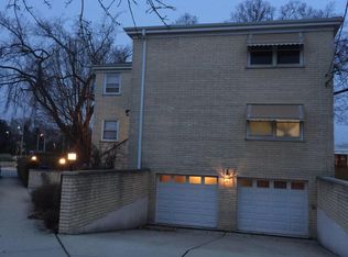 1012 Parkwood Ave #1, Park Ridge, IL 60068