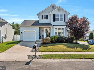 56 Oakton Dr, Atco, NJ 08004