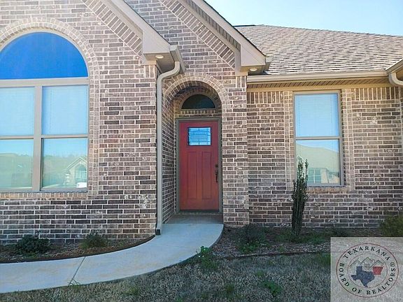 2nd image of 4318 Magee Dr