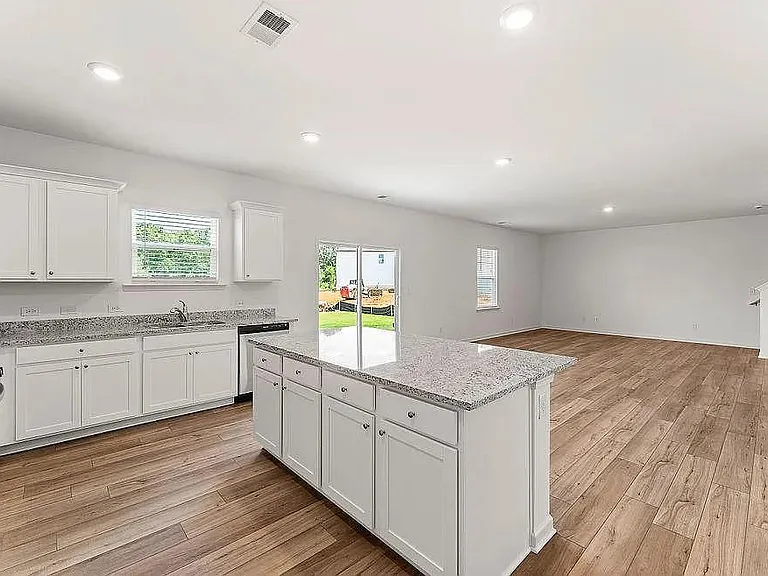 1508 Haypatch Ln — Photo 8