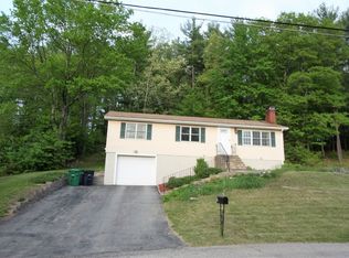 2 Alford Ln, Nashua, NH 03062