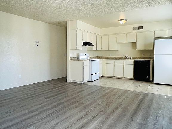 5th image of 128 W Saginaw Way APT 202