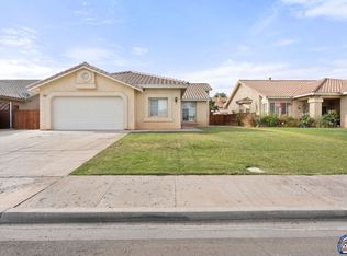 1103 Chaparral Dr, El Centro, CA 92243