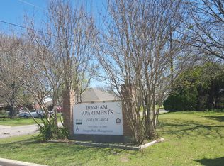 1100 E 6th St #2473, Bonham, TX 75418