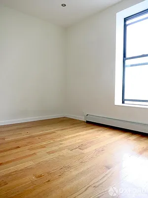 Rented by Oxford Property Group | media 27