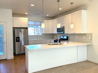 3883 S Komenda Ct, Millcreek, UT 84124