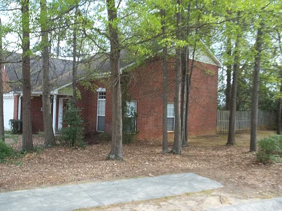 5th image of 1131 Carriage Dr
