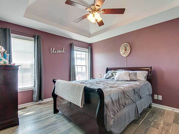 5th image of 1316 Loren Cir