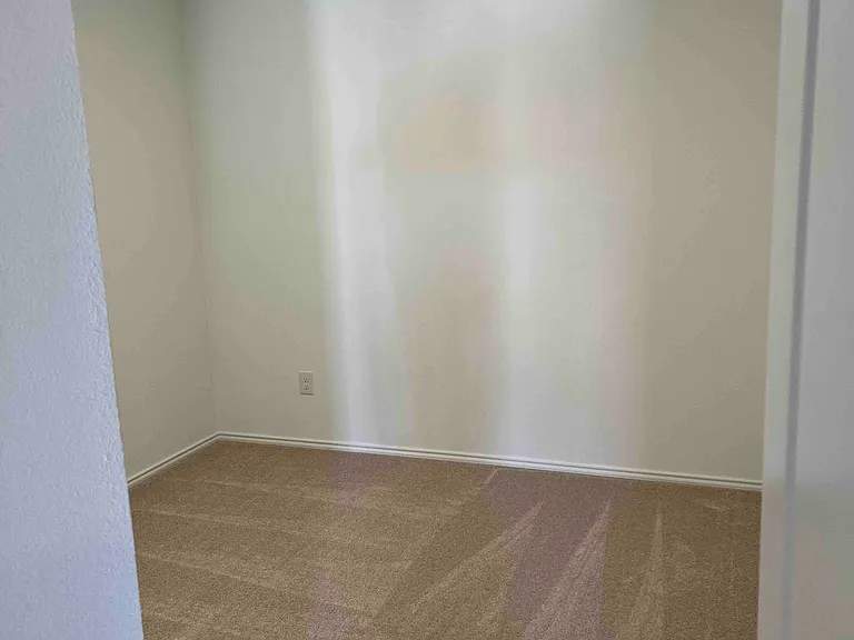 2828 Eppright Dr — Photo 6