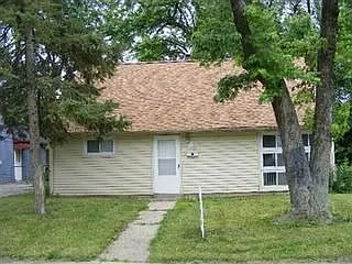 4008 Larkspur Dr photo 1