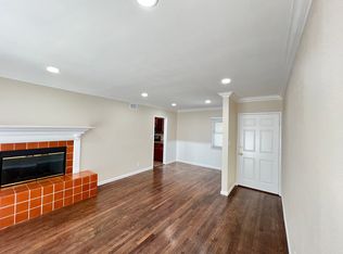 7256 Jumilla Ave, Winnetka, CA 91306