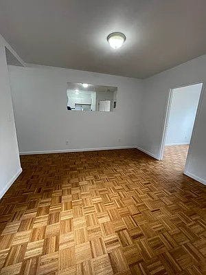 Rented by Glasser Realty LLC | media 9