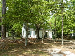 206 Singleton Ave, Kingstree, SC 29556