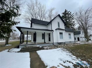 120 S Main St, West Unity, OH 43570