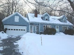 37 Curtis Rd, Middlebury, CT 06762