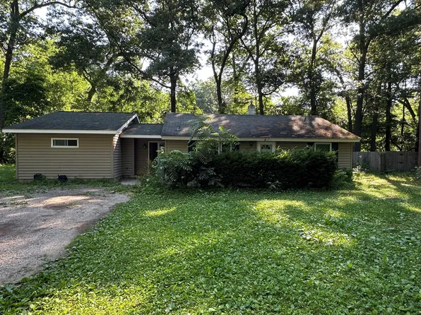 6230 Middle Lake Rd, Twin Lake, MI 49457