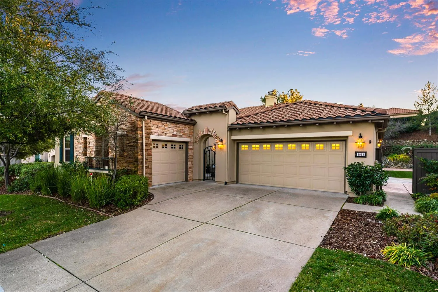 6051 Palermo Way photo 1