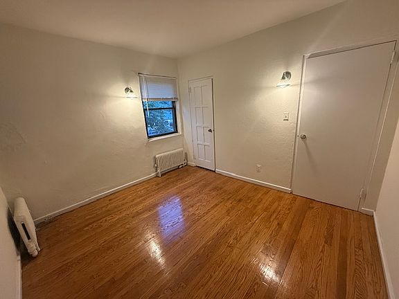 3rd image of 725 Baldwin Ave APT 9