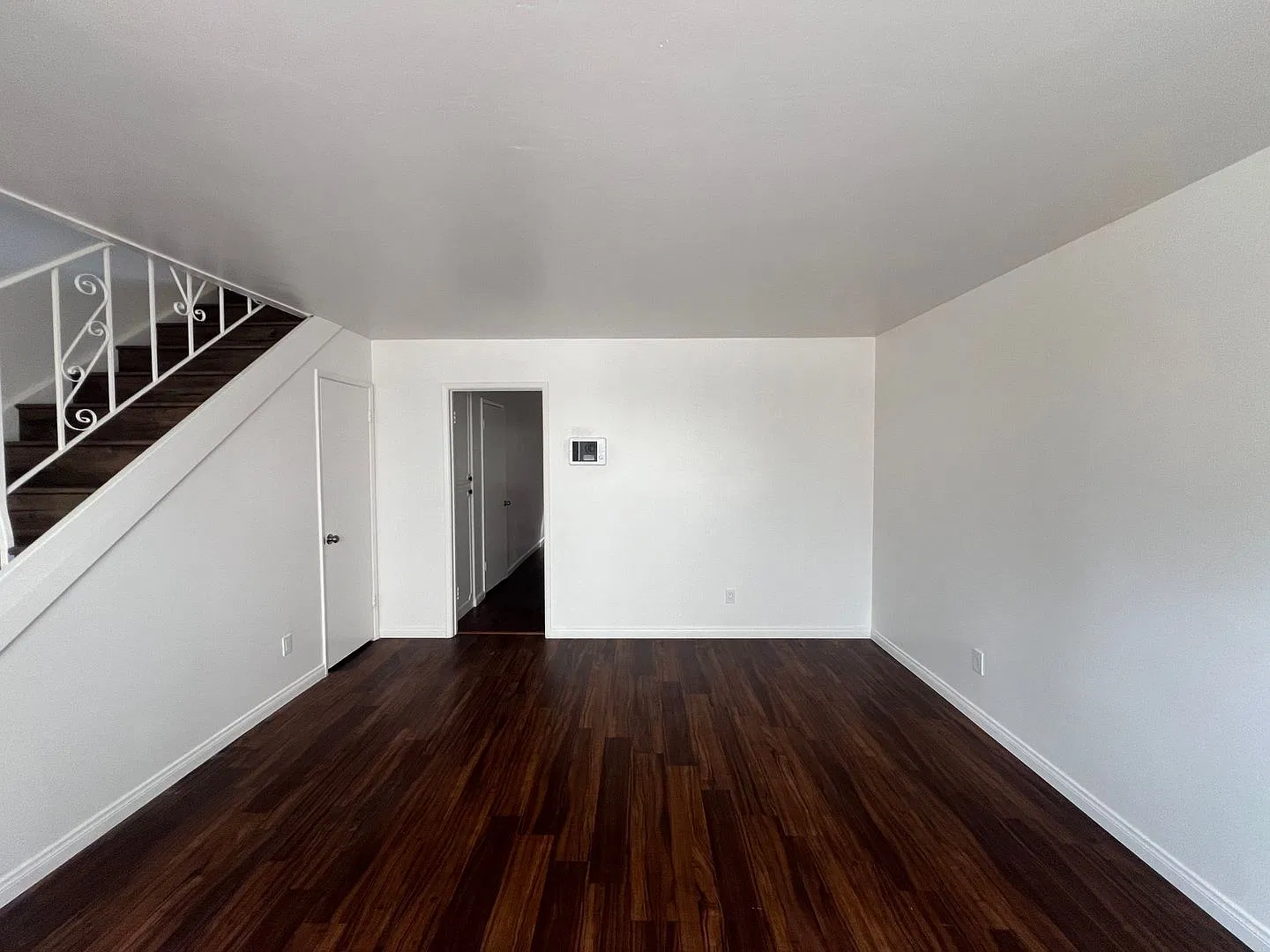 Two Bedroom, Two Bathroom Condo For Rent — Photo 3
