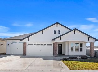 1925 N Rockdale Ave, Kuna, ID 83634