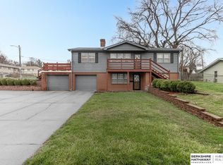 3103 S 50th St, Omaha, NE 68106