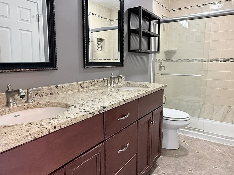 2023 Raleigh Pl — Photo 12