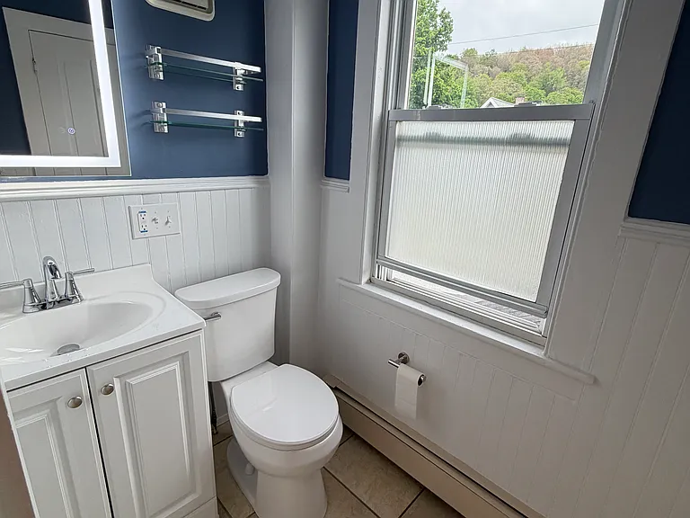 1226 East St #2 — Photo 12