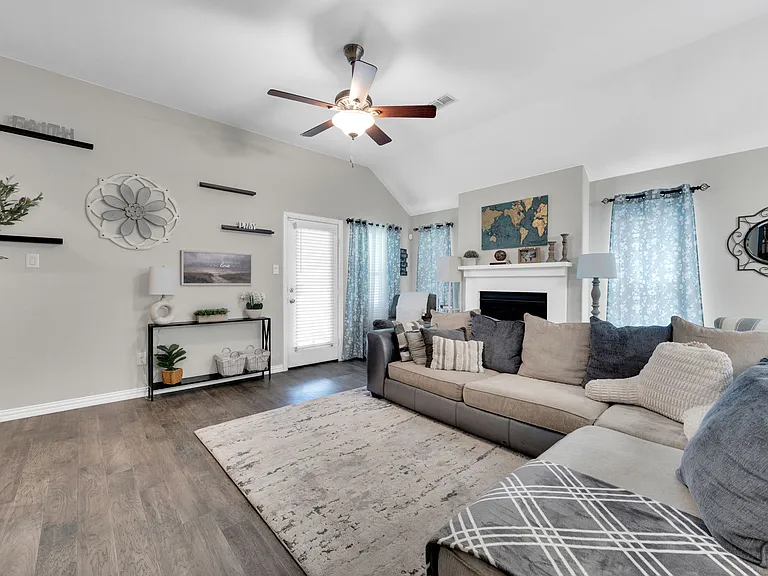 2617 Grouse Hollow Way — Photo 8
