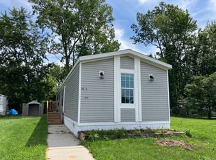 6013 Frederick St, Romulus, MI 48174