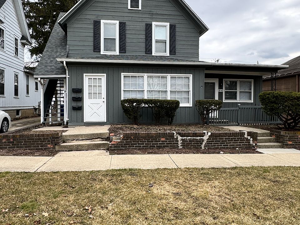 Front of 17 Anderson Blvd and Unit A