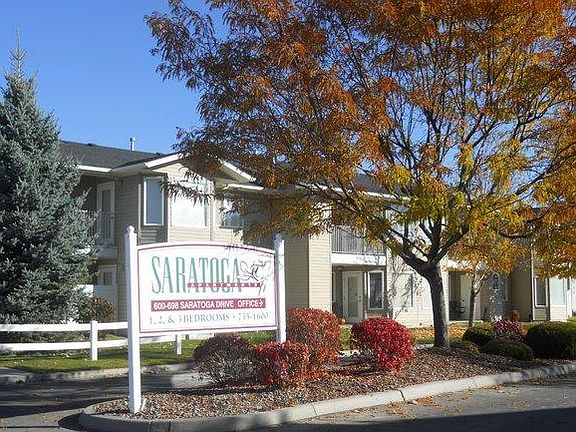 3rd image of 698 Saratoga Dr
