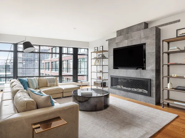 150 Charles Street image 1 of 14