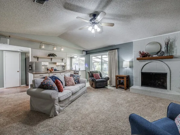 3 Green View Cir, Richardson, TX 75081