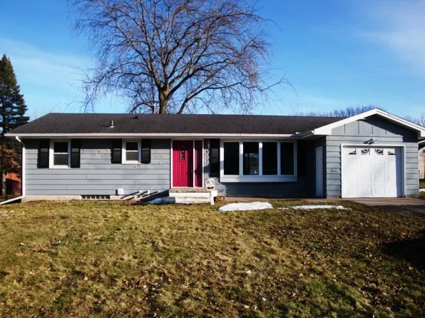 617 Bluff St NE, Hutchinson, MN 55350