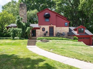 341 S Kane St, Burlington, WI 53105
