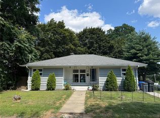 19 S Long St, Johnston, RI 02919