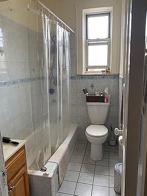 5th image of 4306 23rd Ave #1
