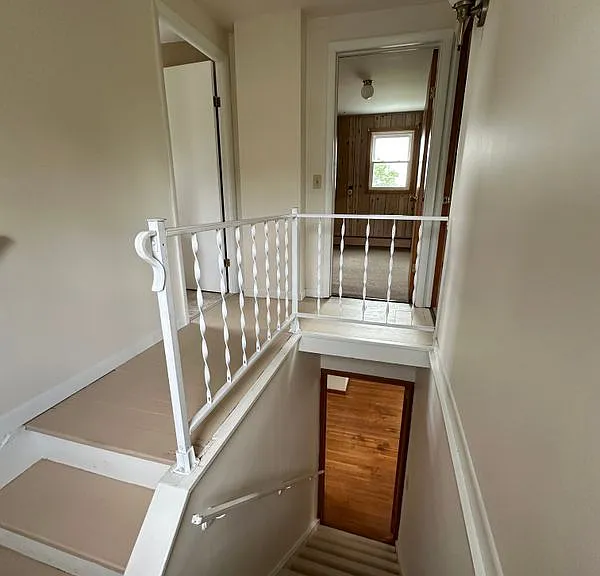 118 Central Ave #MAIN HOUSE — Photo 11