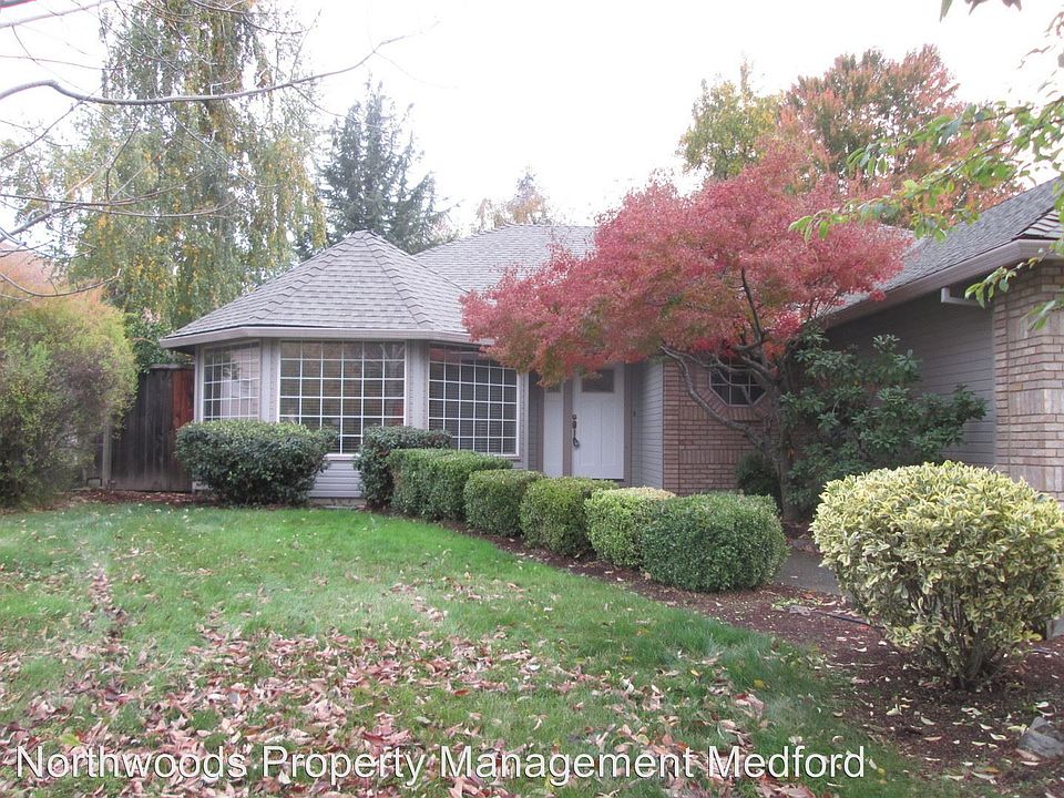 2nd image of 2334 Stonebrook Dr