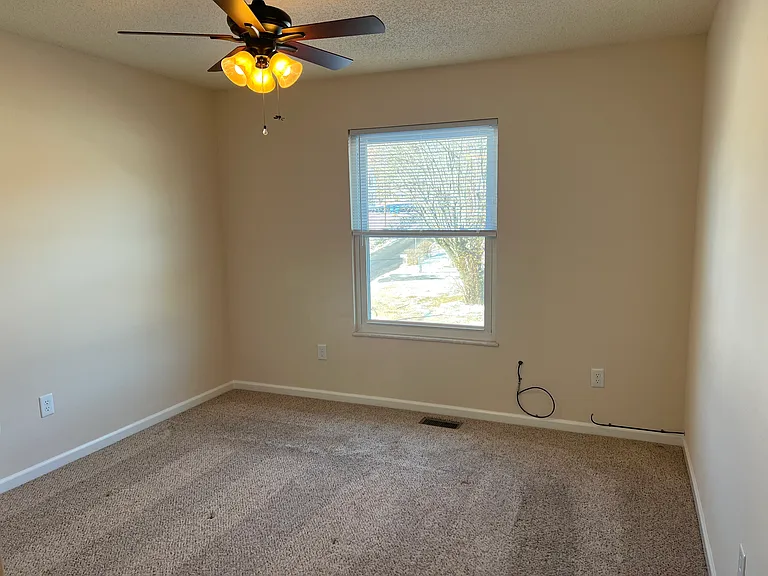 1108 N Keebler Ave — Photo 13